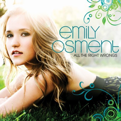 Emily Osment auf dem Cover zu All the Right Wrongs
